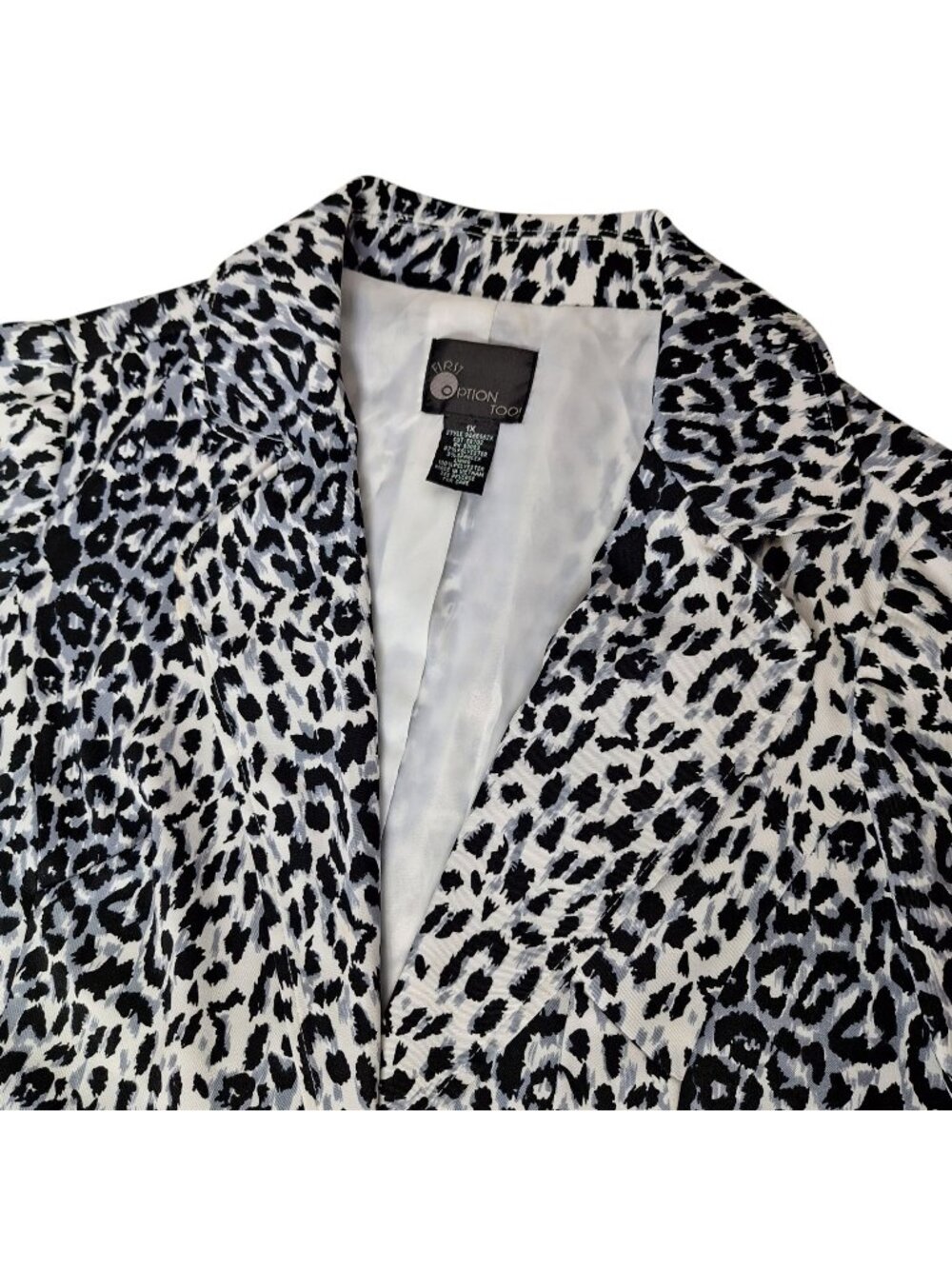 First Option Too! Blazer 1X Leopard Print Short Sleeve Jacket Career Office Gray